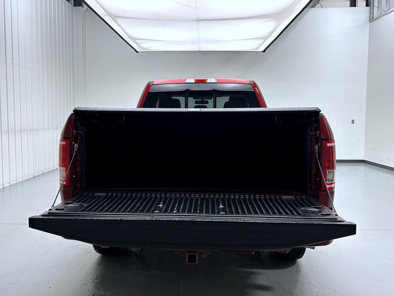 Used 2016 Ford F150 XLT w/ Equipment Group 302A Luxury AWD/4WD image 21