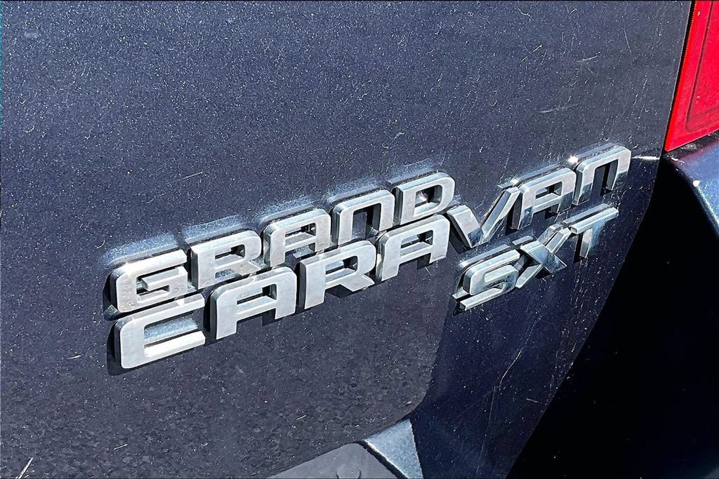 Used 2009 Dodge Grand Caravan SXT FWD image 34