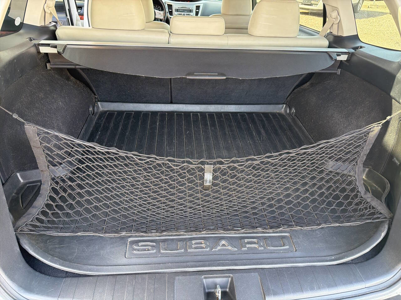 Used 2010 Subaru Outback 2.5i Limited image 20