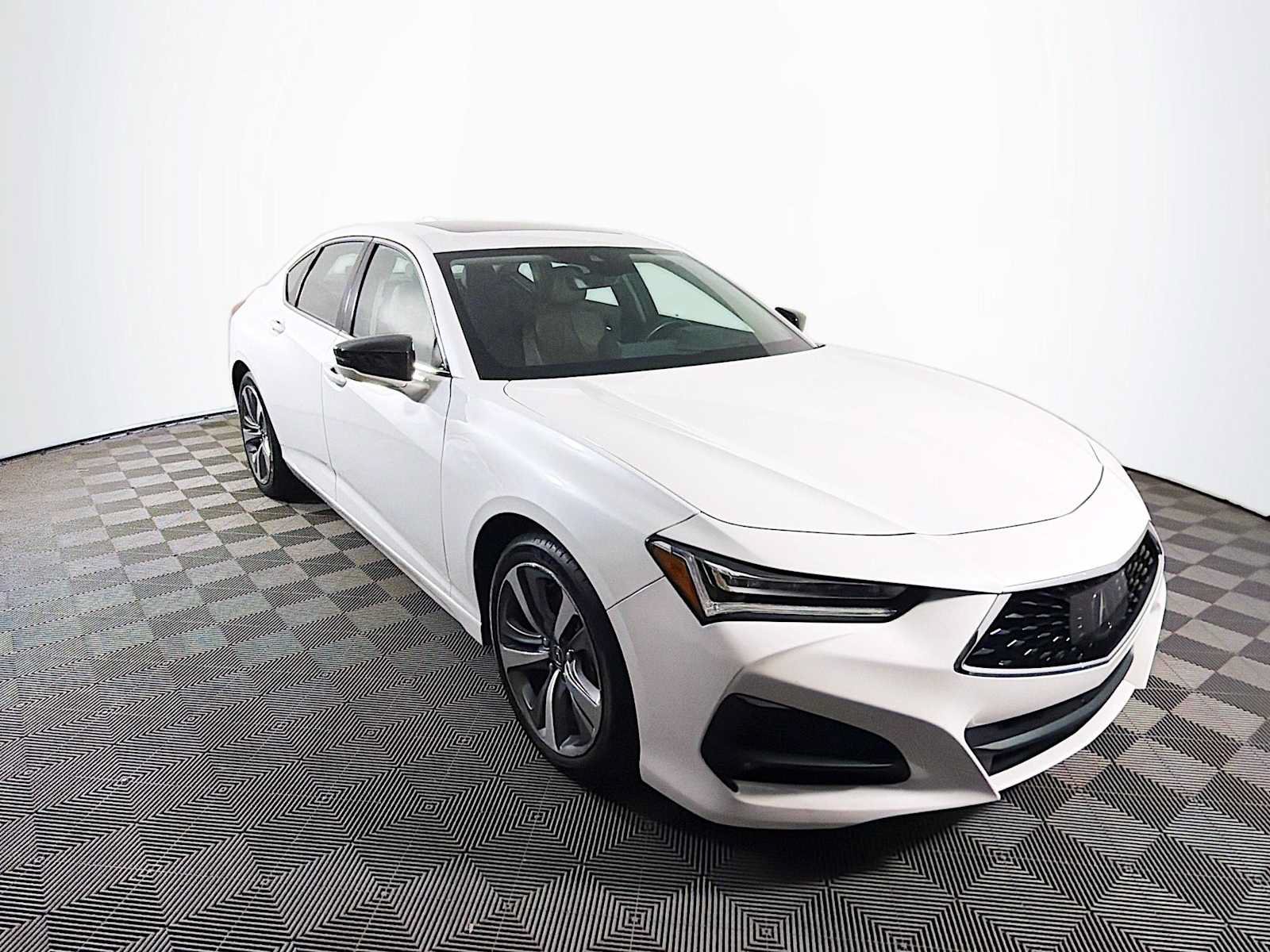 Used 2023 Acura TLX w/ Advance Package AWD/4WD image 3