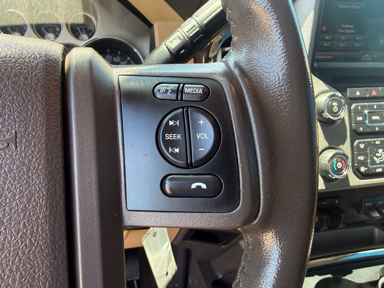 Used 2016 Ford F250 Lariat w/ Lariat Ultimate Package AWD/4WD image 22