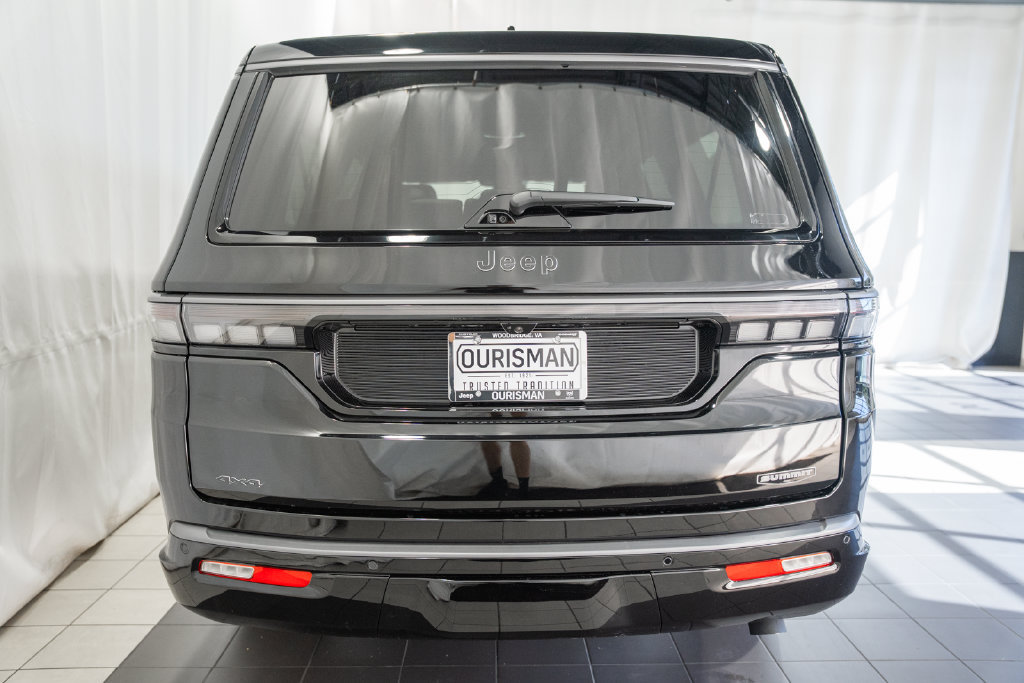 New 2027 Jeep Grand Wagoneer L Summit AWD/4WD image 5