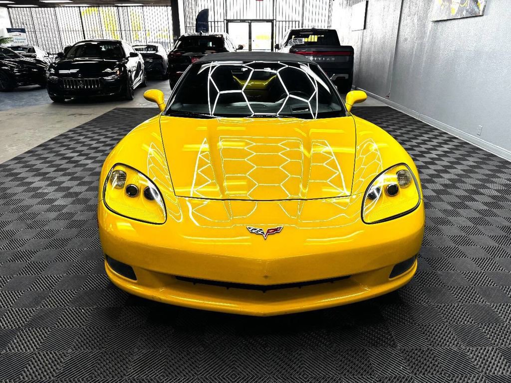 Used 2007 Chevrolet Corvette Convertible w/ Preferred Equipment Group image 9