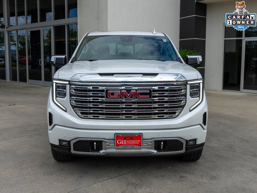 Used 2023 GMC Sierra 1500 Denali w/ Denali Reserve Package AWD/4WD image 2