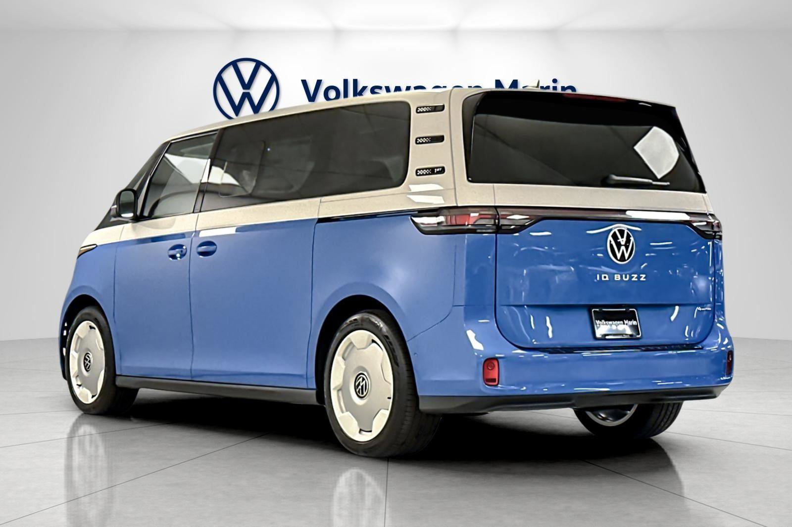 New 2025 Volkswagen ID. Buzz 1st Edition image 3