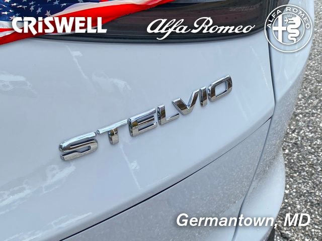 New 2025 Alfa Romeo Stelvio Sprint image 16