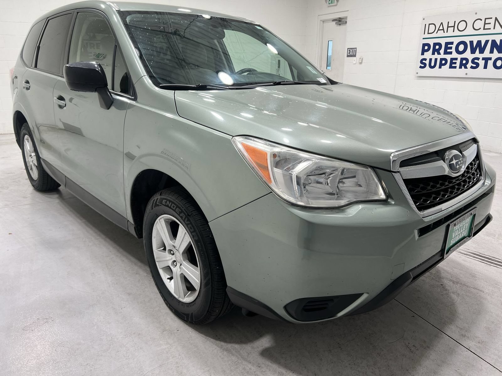 Used 2014 Subaru Forester 2.5i AWD/4WD image 2
