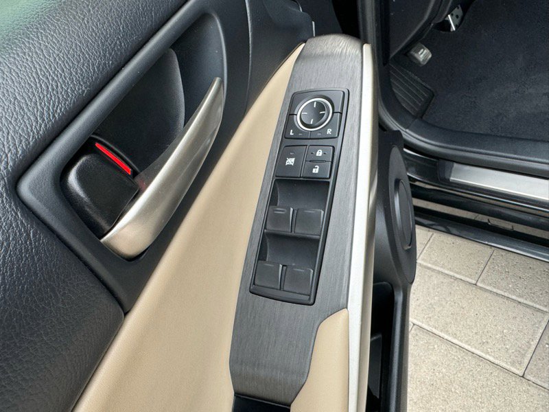 Used 2019 Lexus IS 300 F Sport image 9