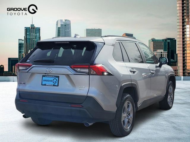 Used 2024 Toyota RAV4 XLE image 6