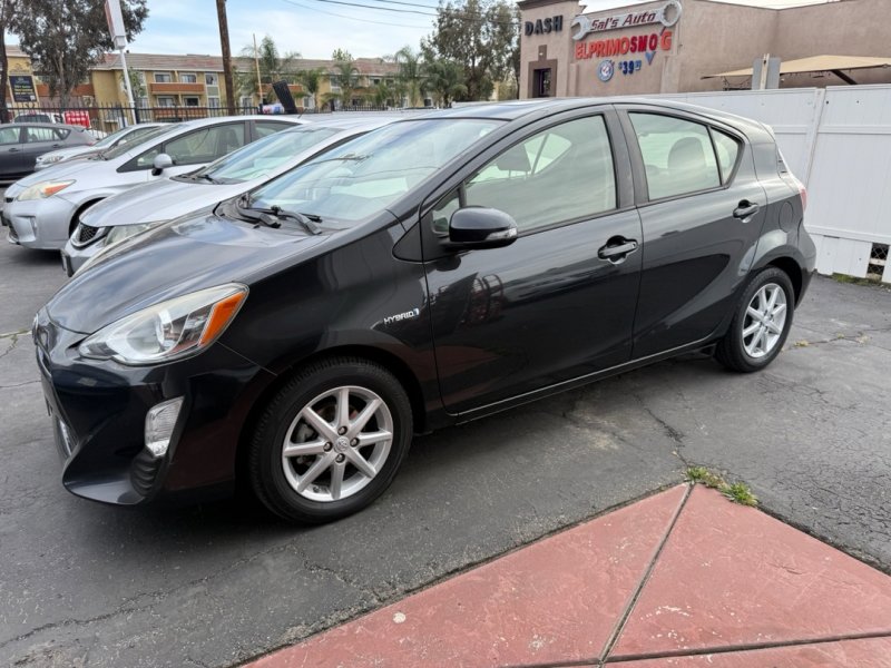 Used 2016 Toyota Prius C Three FWD image 3