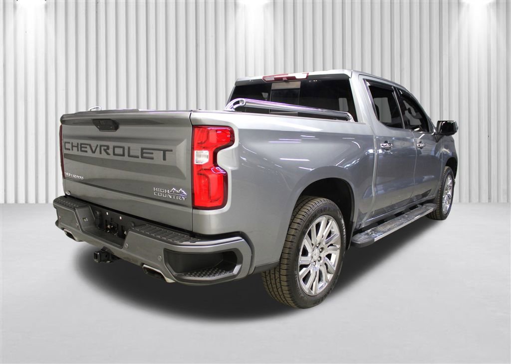Used 2019 Chevrolet Silverado 1500 High Country w/ High Country Premium Package image 3