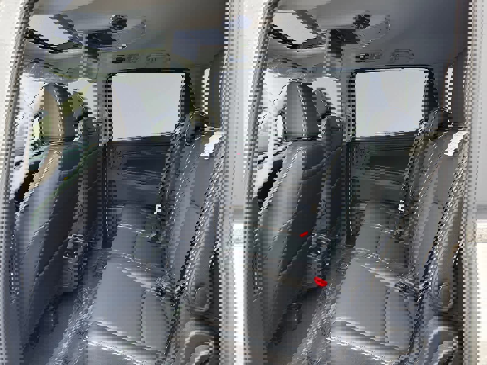 New 2026 Honda Odyssey Touring image 19