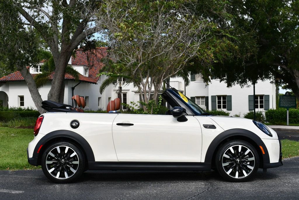 Used 2023 MINI Cooper S image 7