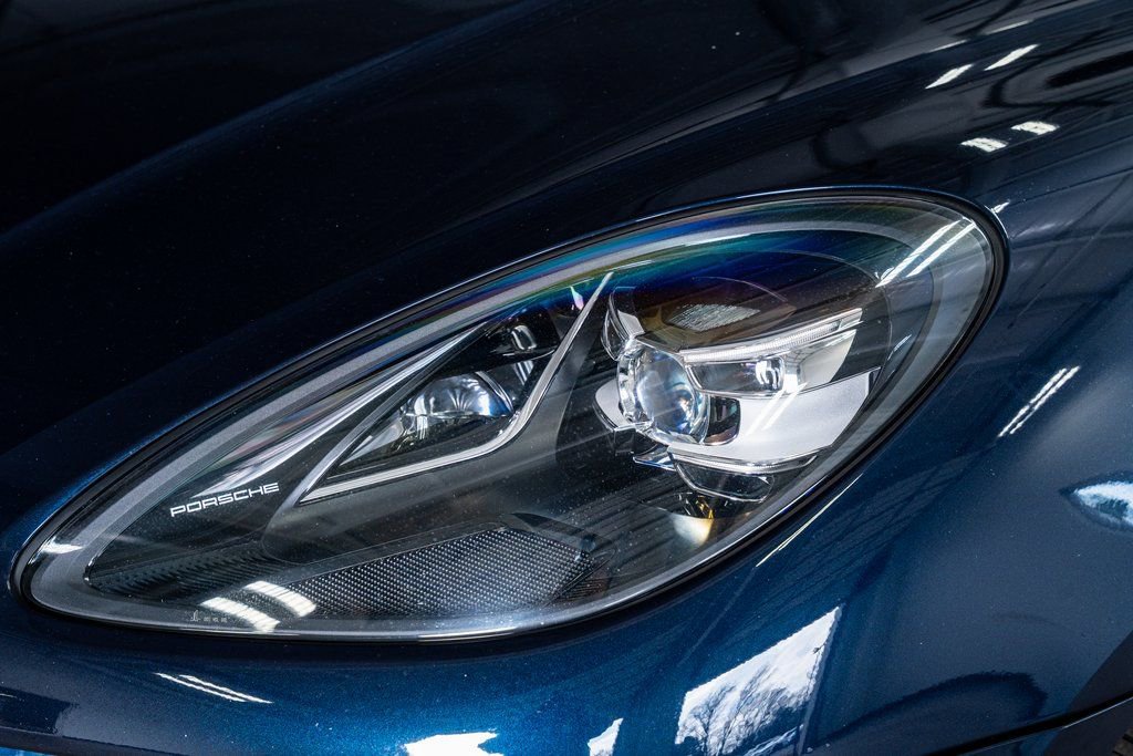 Used 2021 Porsche Macan S image 13