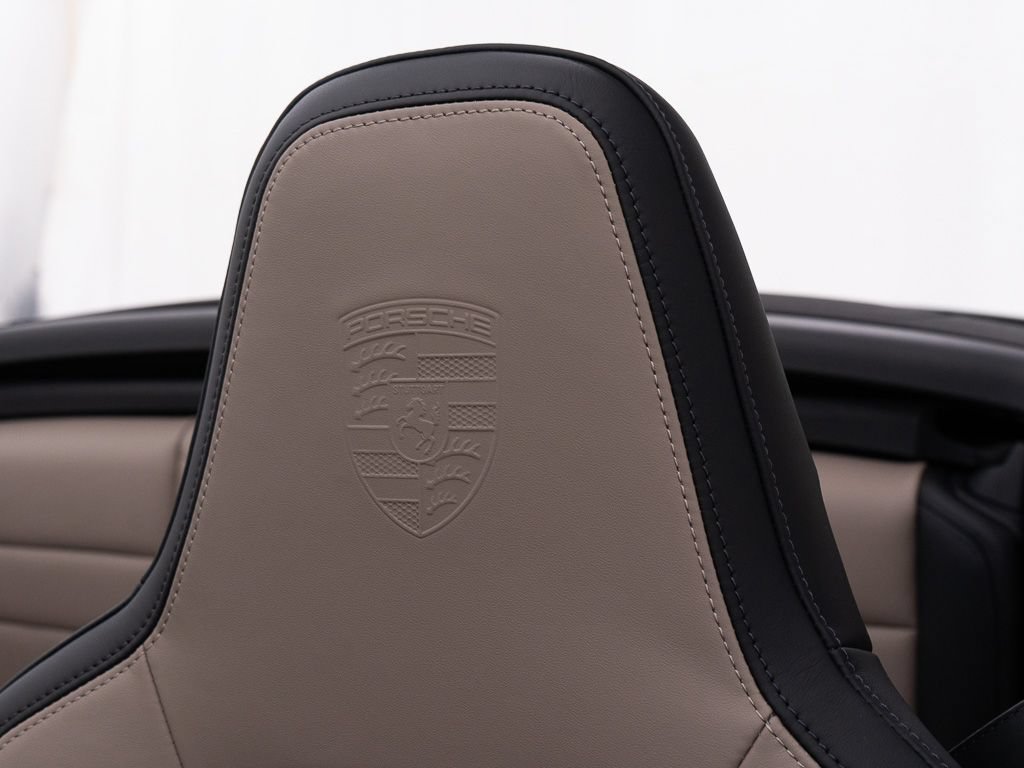 Used 2026 Porsche 911 Carrera GTS RWD image 25