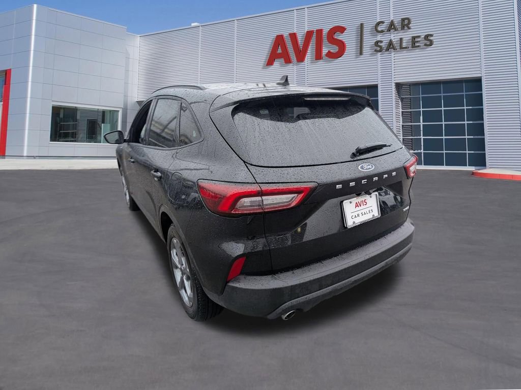 Used 2025 Ford Escape ST-Line image 9