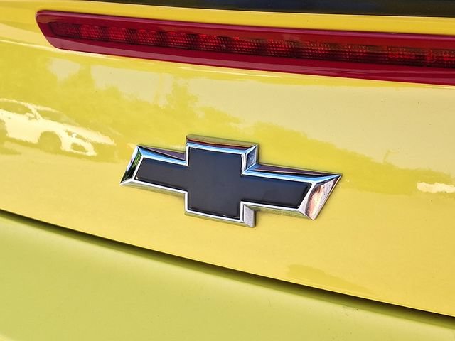 Used 2015 Chevrolet Camaro SS w/ SS Performance Package RWD image 31