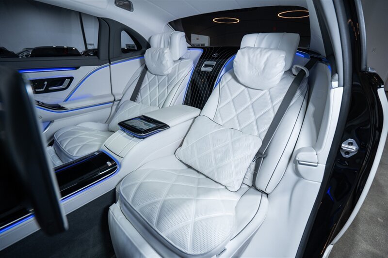 Used 2023 Mercedes-Benz Maybach S 680 4MATIC image 34
