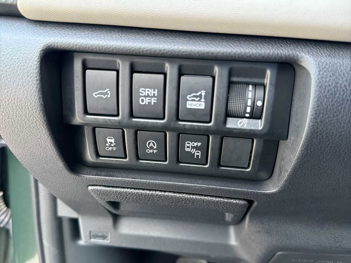 Used 2022 Subaru Forester Limited image 18