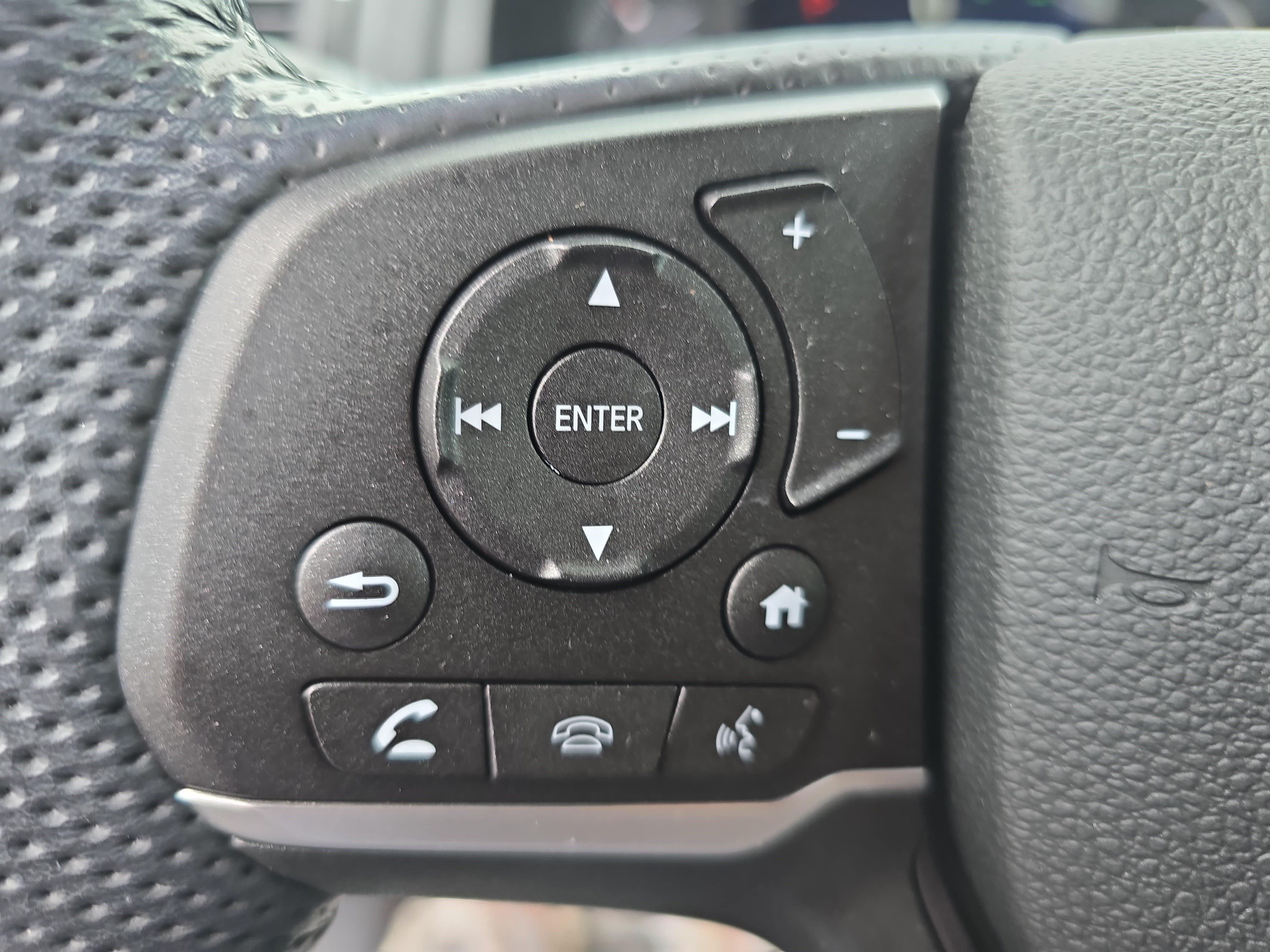 Used 2023 Honda Passport EX-L image 17
