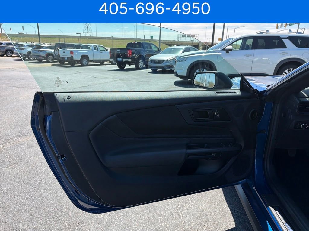 Used 2024 Ford Mustang Dark Horse RWD image 18