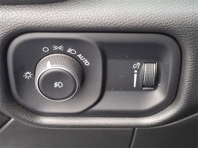 Used 2025 RAM 5500 Tradesman image 22