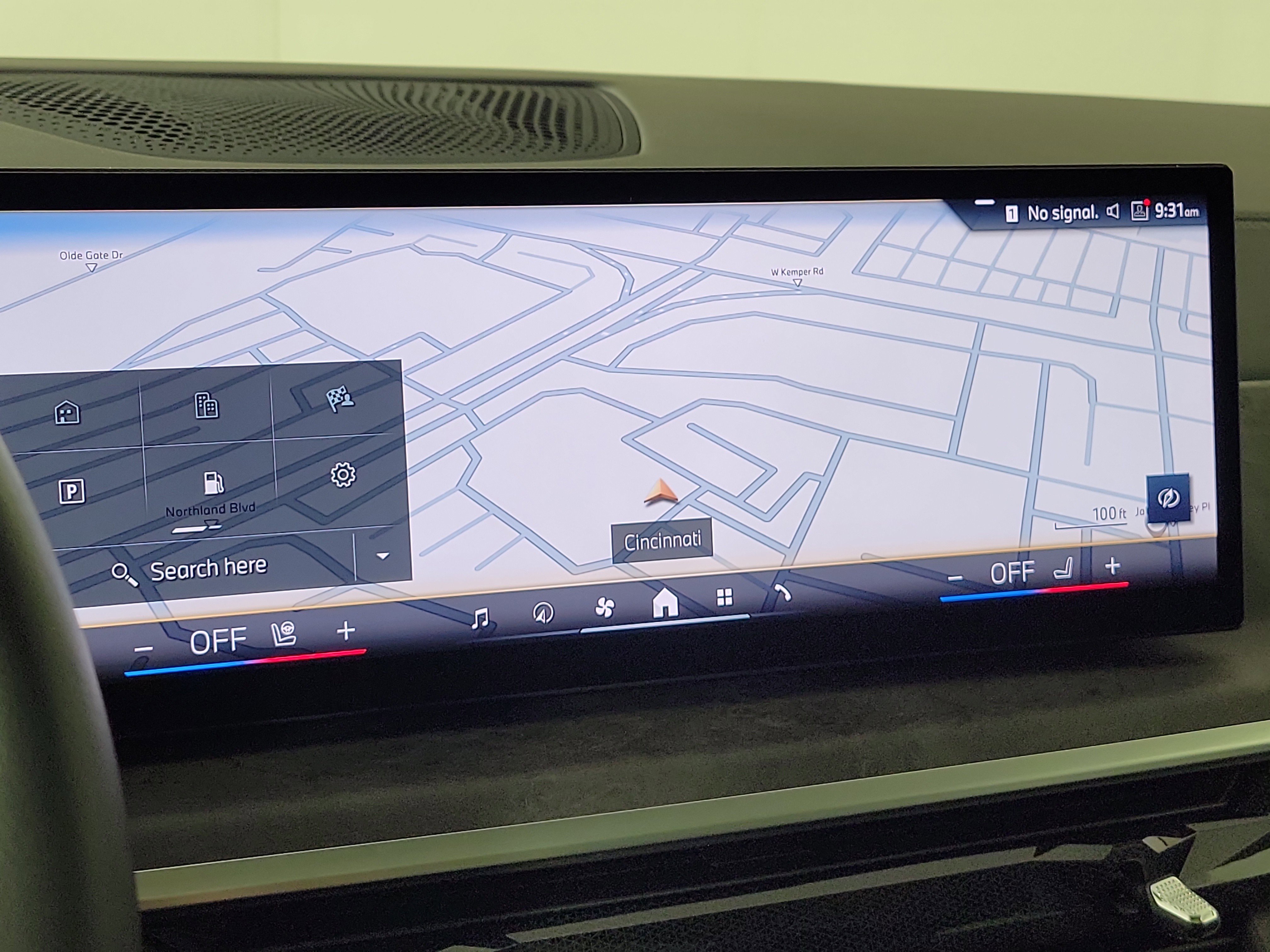 Certified 2024 BMW X7 xDrive40i image 18