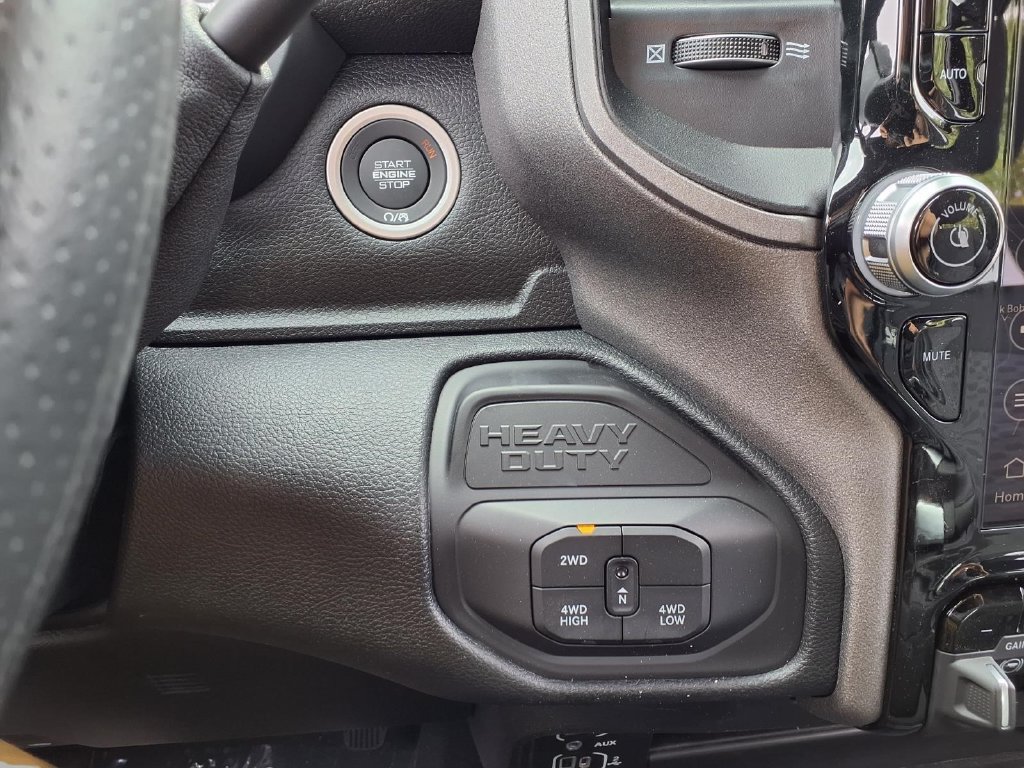New 2027 RAM 2500 Tradesman AWD/4WD image 8