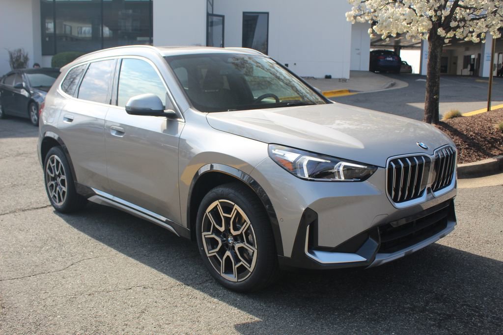 New 2026 BMW X1 xDrive28i w/ Technology Package