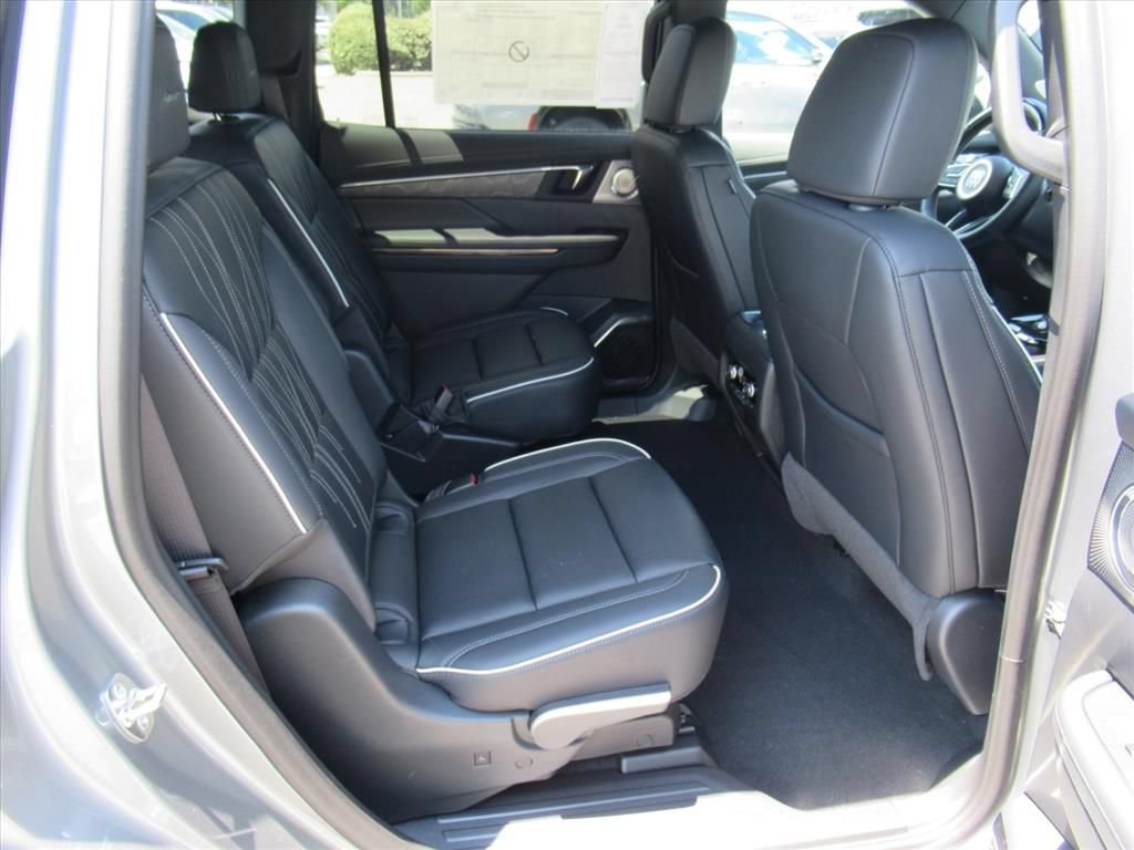 New 2026 Buick Enclave Avenir w/ Super Cruise Package FWD image 32