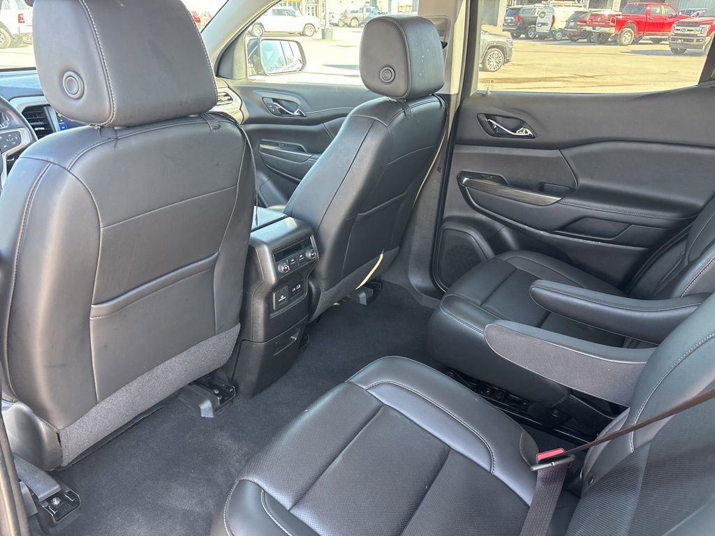 Used 2023 GMC Acadia SLT image 26