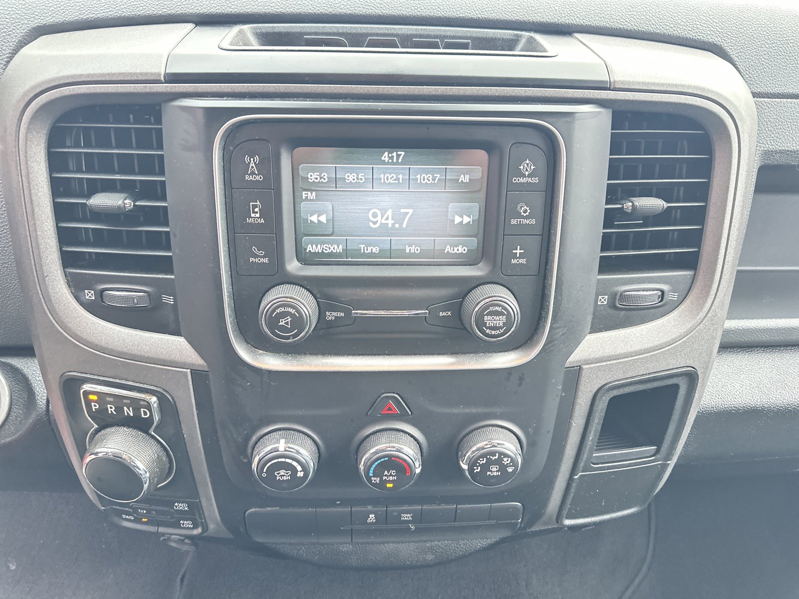 Used 2015 RAM 1500 Express image 15