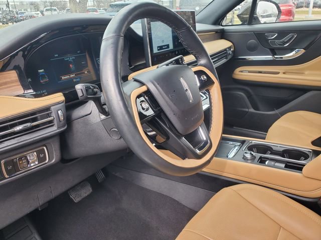 Certified 2023 Lincoln Corsair Reserve w/ Equipment Group 201A image 13