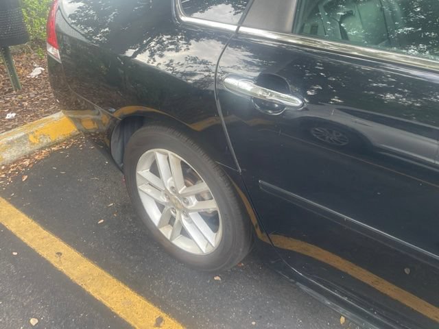 Used 2014 Chevrolet Impala LTZ FWD image 3