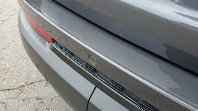 Certified 2023 Jeep Grand Cherokee L Laredo image 30