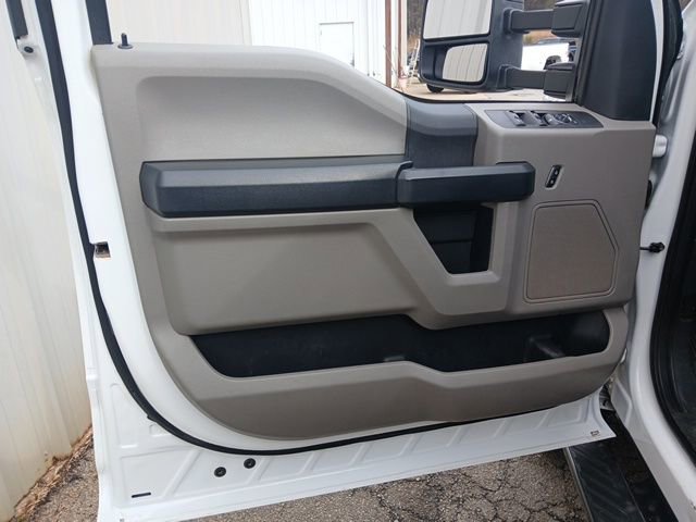 Used 2022 Ford F350 XL w/ Power Equipment Group image 41