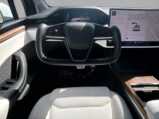 Used 2023 Tesla Model X AWD/4WD image 7