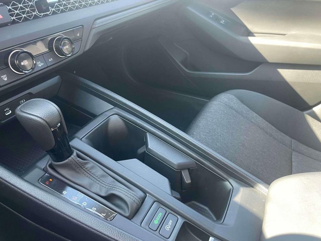 Certified 2025 Honda Accord SE image 29