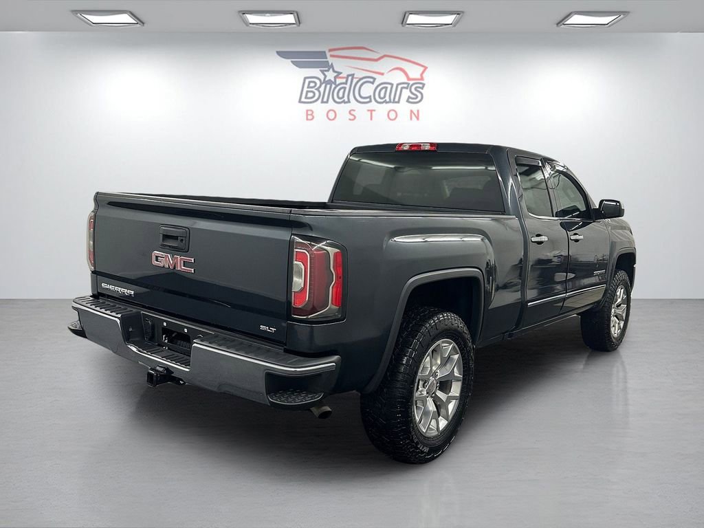 Used 2018 GMC Sierra 1500 SLT w/ SLT Premium Package image 4
