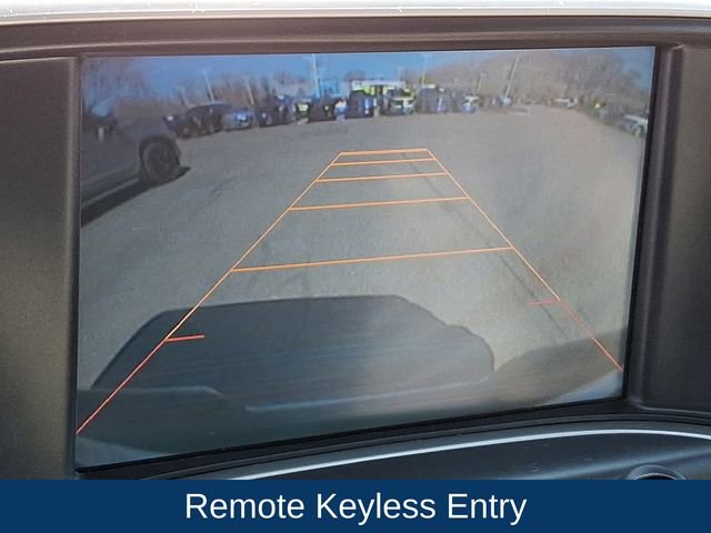 Used 2015 GMC Sierra 1500 SLT w/ SLT Crew Cab Value Package image 13