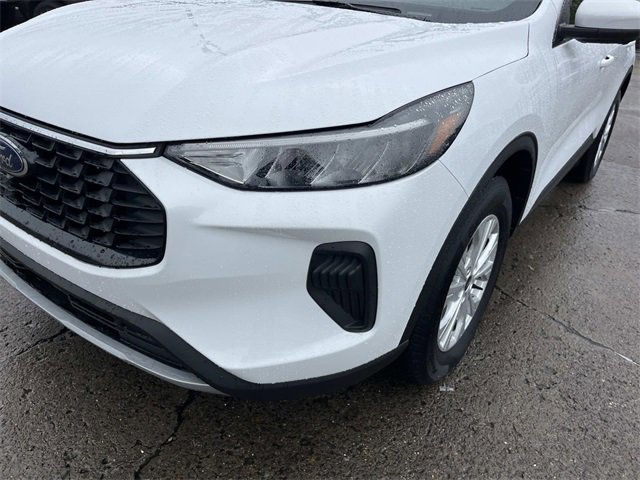 Certified 2023 Ford Escape Active image 9