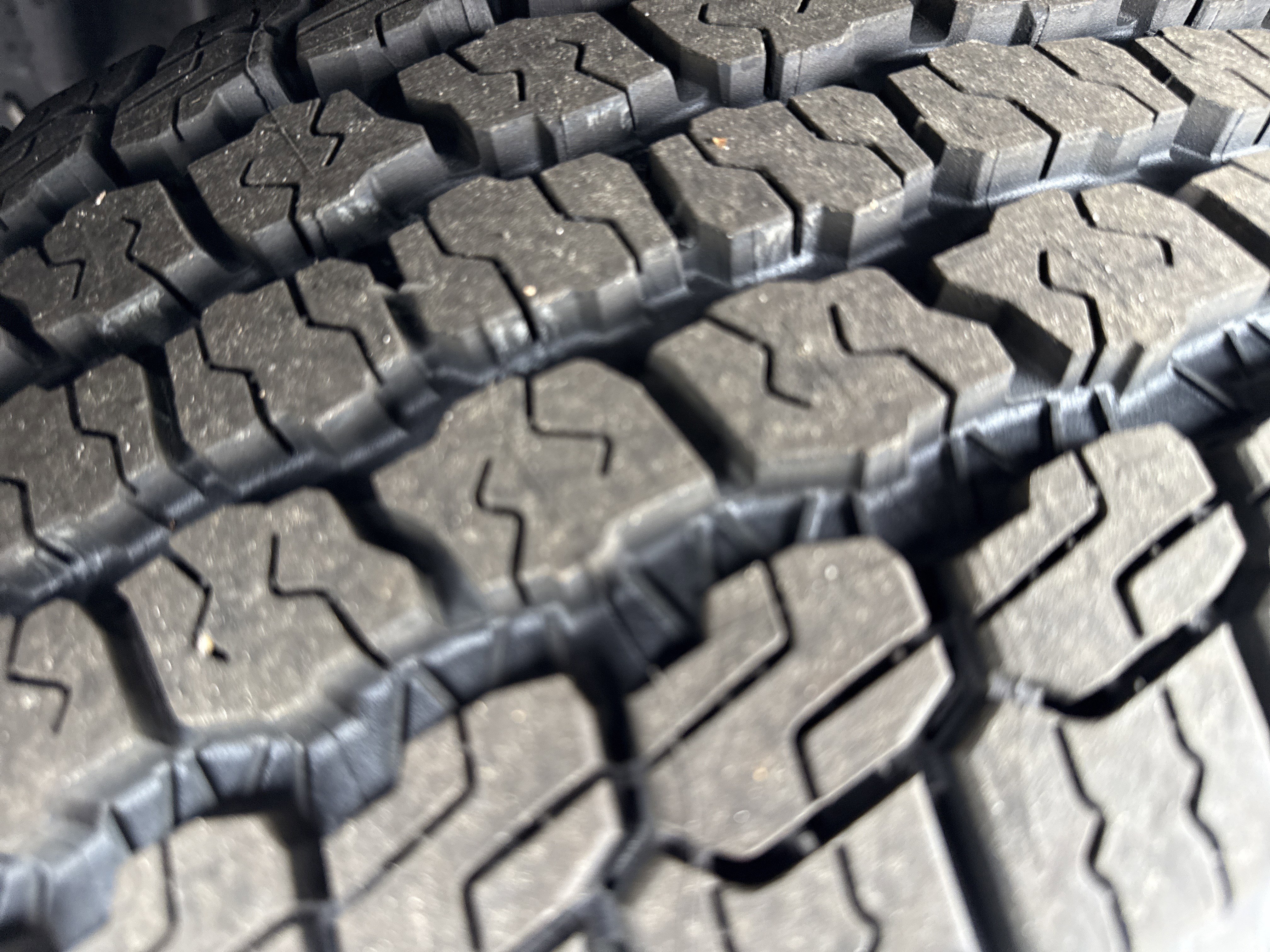 Used 2023 Jeep Wrangler Unlimited Sport image 11