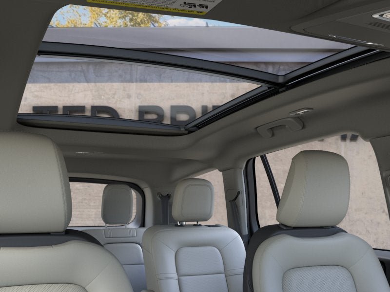 New 2026 Lincoln Aviator AWD w/ Jet Appearance Package image 22