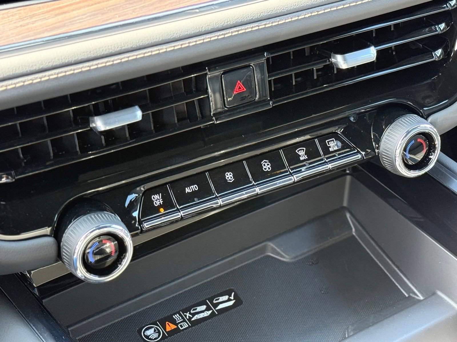 New 2026 Chevrolet Tahoe Premier w/ Sun And Tow Package image 34