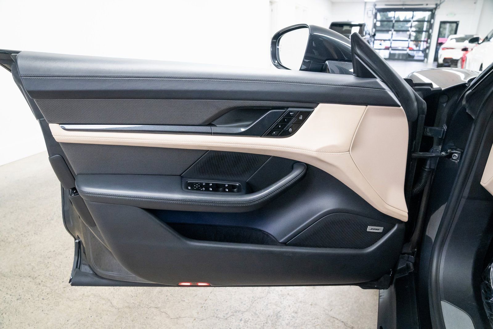 Used 2020 Porsche Taycan Turbo image 17