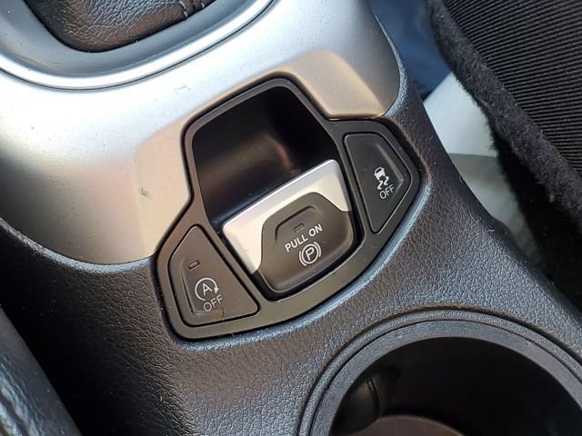 Used 2020 Jeep Compass High Altitude AWD/4WD image 26