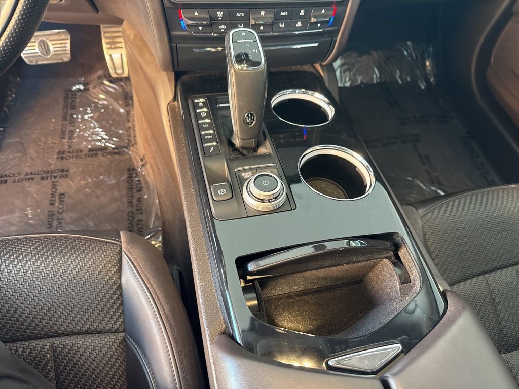 Certified 2022 Maserati Quattroporte Modena RWD image 12