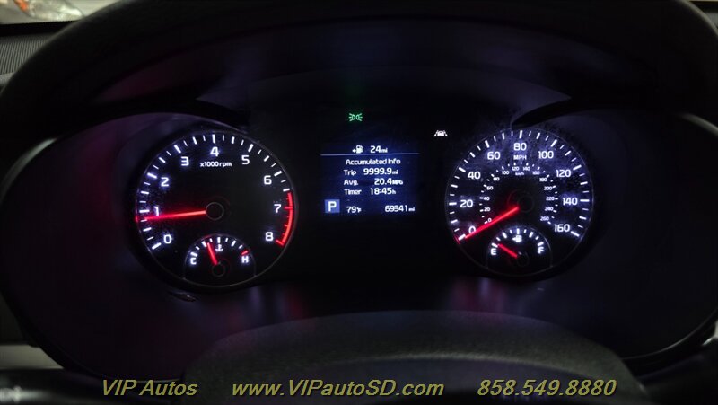 Used 2020 Kia Optima SE FWD image 20