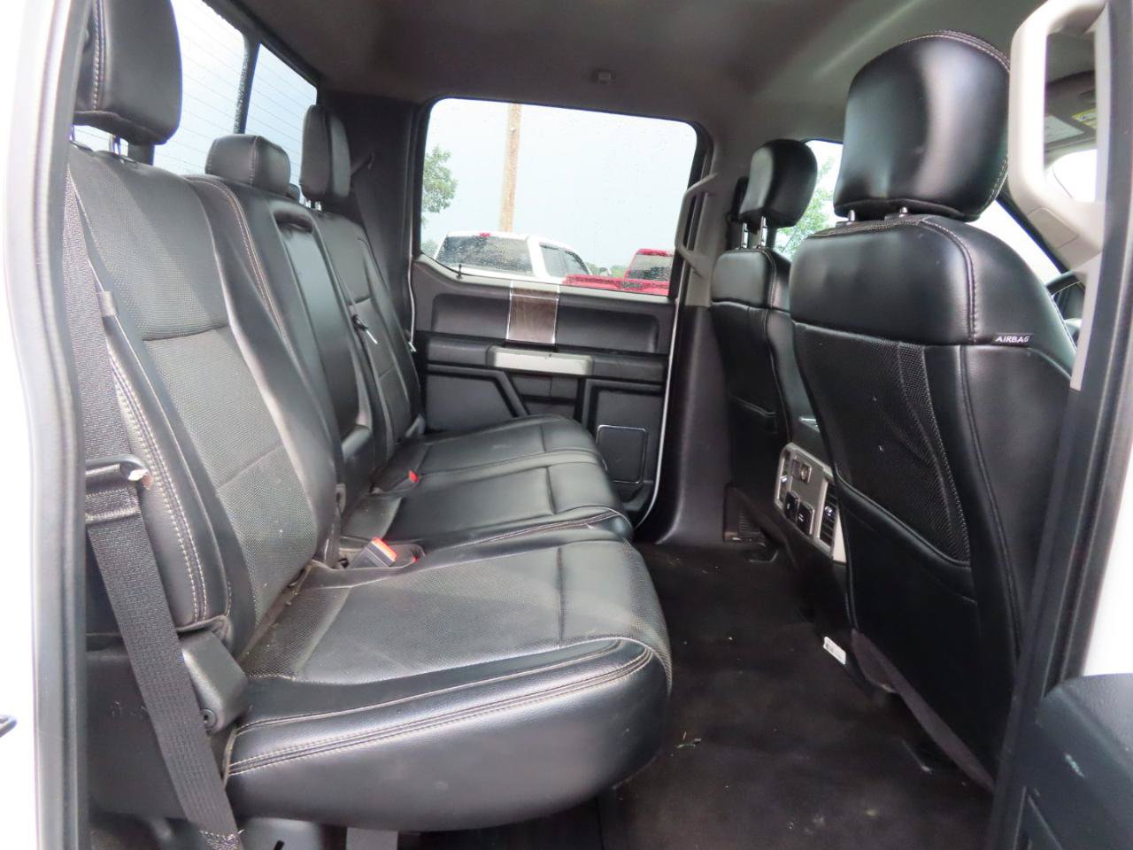 Used 2018 Ford F350 Lariat w/ Lariat Value Package AWD/4WD image 44