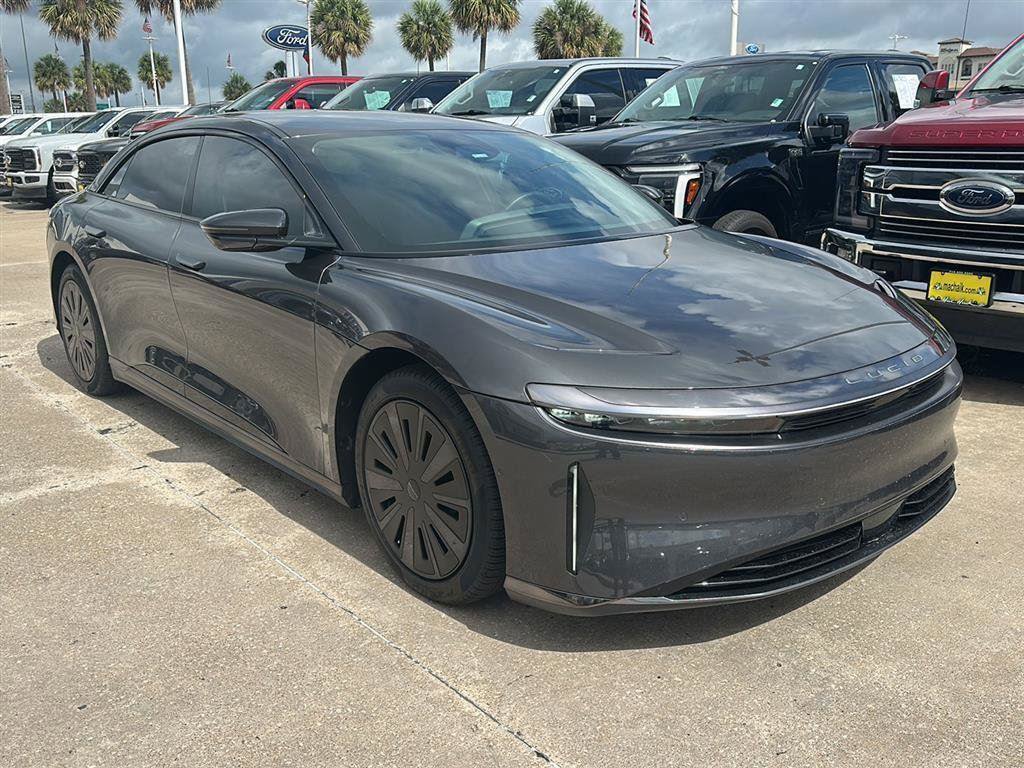 Used 2025 Lucid Air Touring AWD/4WD image 3